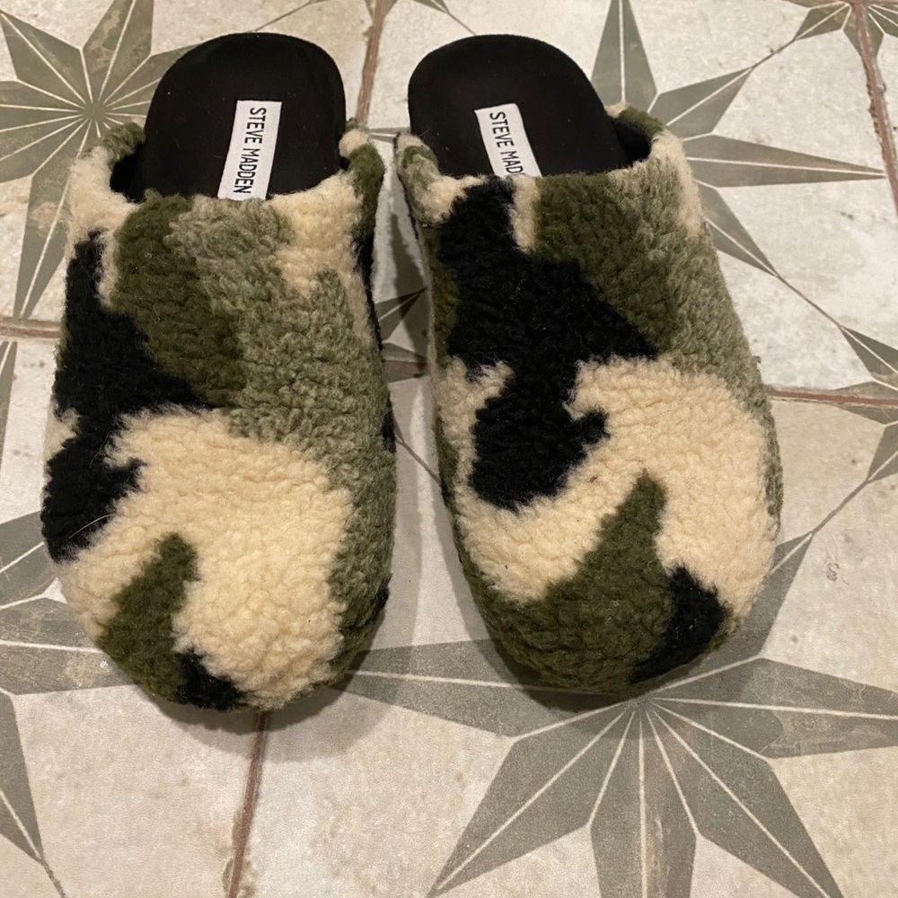 Steve Madden shoes NEW size 8